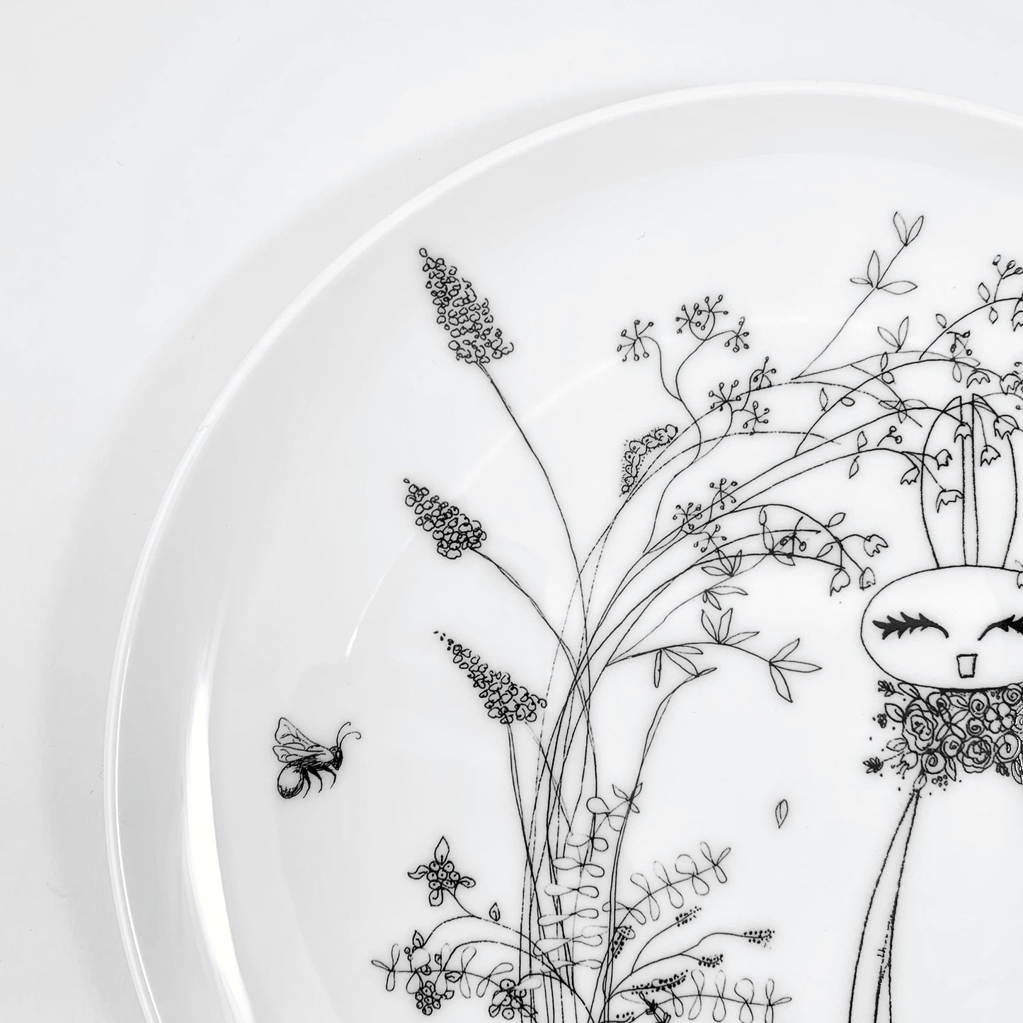 Fabienne Floral Bee Plate